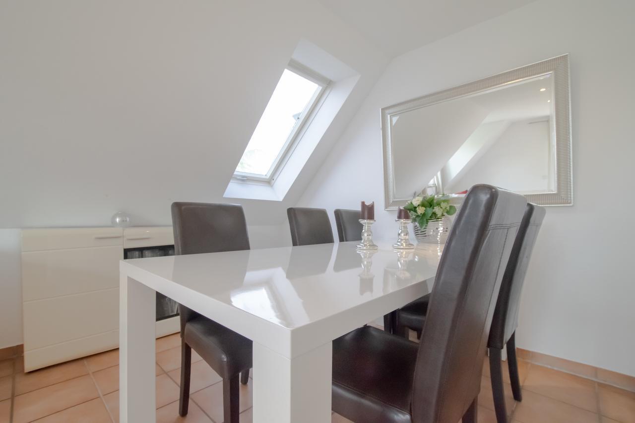 Meerbusch Apartments - 3 Room Apartment With Balcony - 20 Min Messe Dus Exterior photo